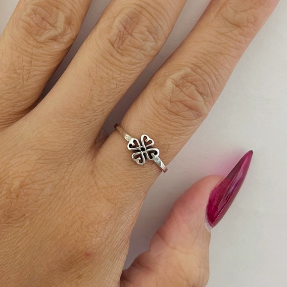 Sterling silver Celtic 4 hearts ring, heart ring, silver heart ring, Celtic ring - Picture 3 of 9